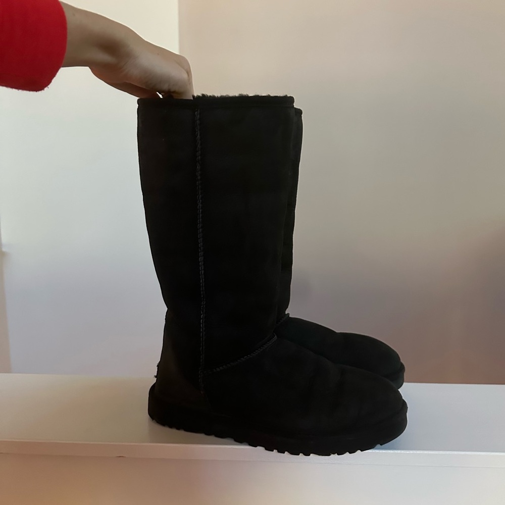 UGG | Classic Tall Boots Black